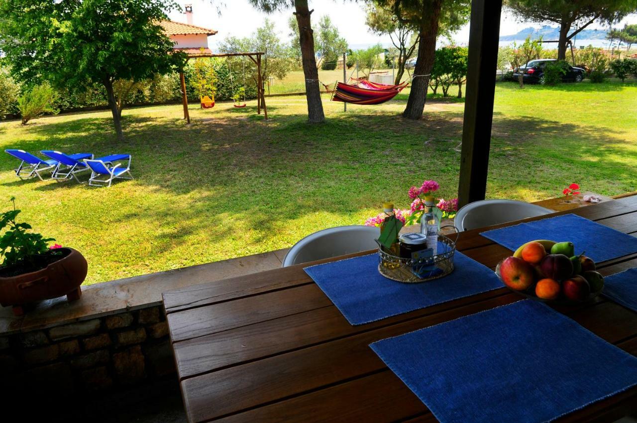 Athos View Villa By The Sea ออร์โมส ปานากีอาส ภายนอก รูปภาพ