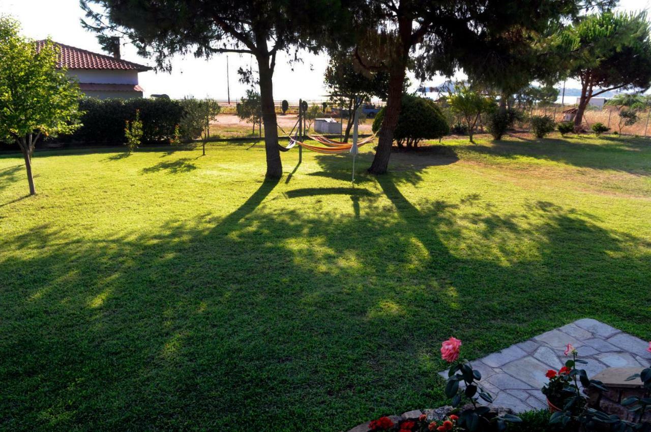 Athos View Villa By The Sea ออร์โมส ปานากีอาส ภายนอก รูปภาพ