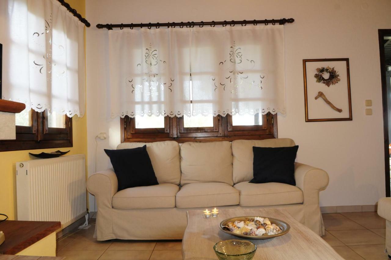 Athos View Villa By The Sea ออร์โมส ปานากีอาส ภายนอก รูปภาพ